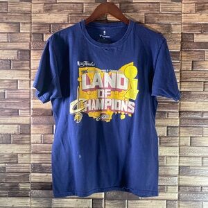 Pre Owned Fanatics Medium Blue Short Sleeve Cavaliers Land Of The Champions